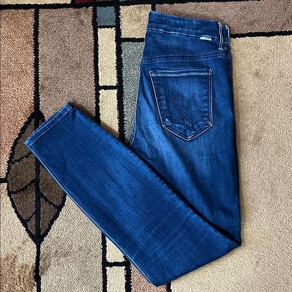 Mother Stretchy Skinny Jeans (Size: 26) - Picture 11 of 12